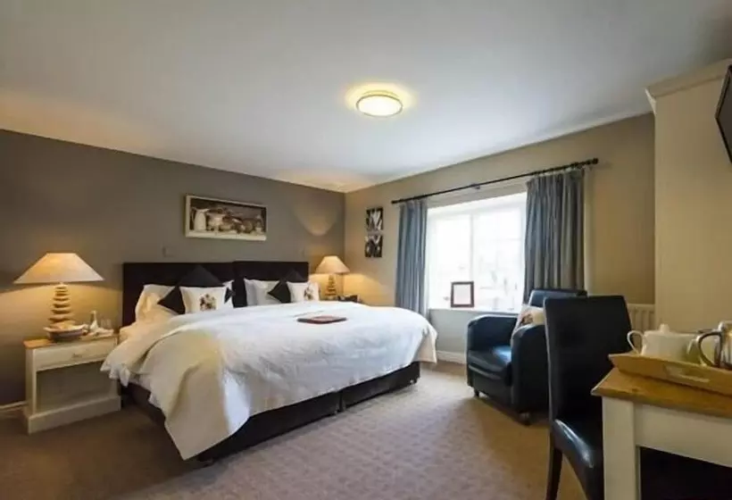 Fotos del hotel The Fairfax Arms:  11