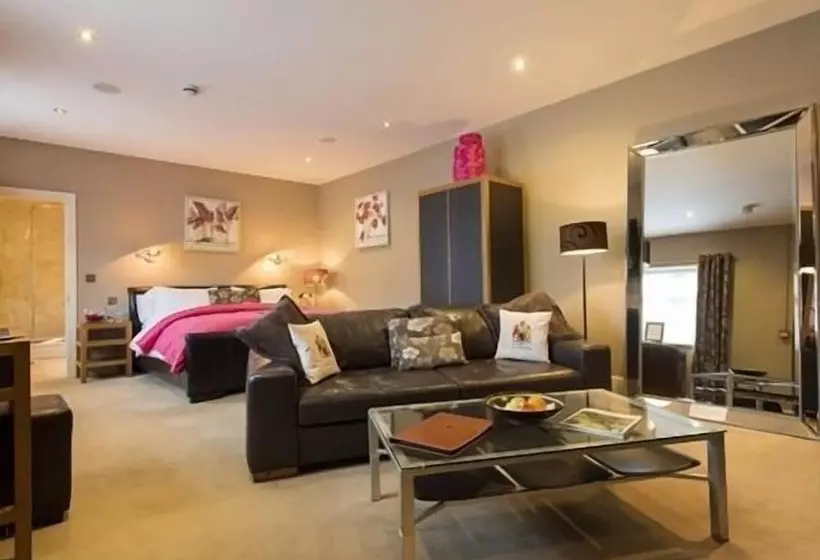 Fotos del hotel The Fairfax Arms:  14