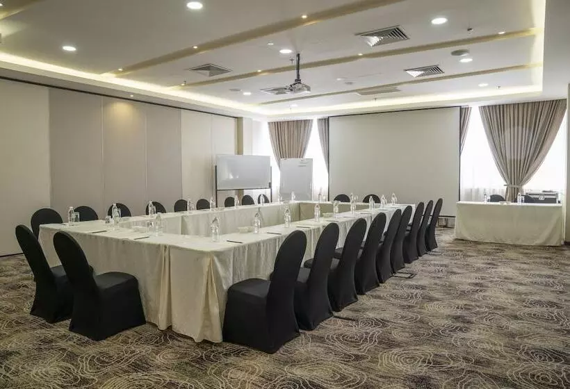 Fotos del hotel The Waterfront Hotel Kuching:  8