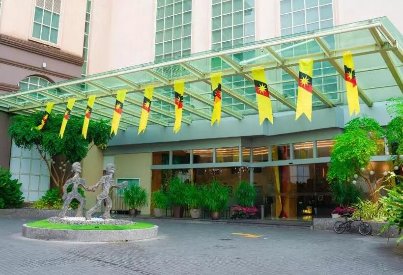 Fotos del hotel The Waterfront Hotel Kuching:  11