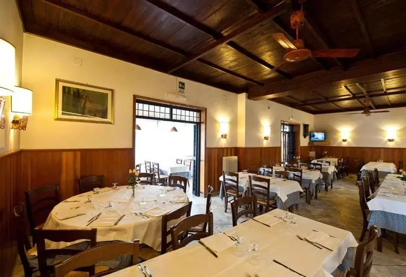 Fotos del hotel 4 Pini:  23