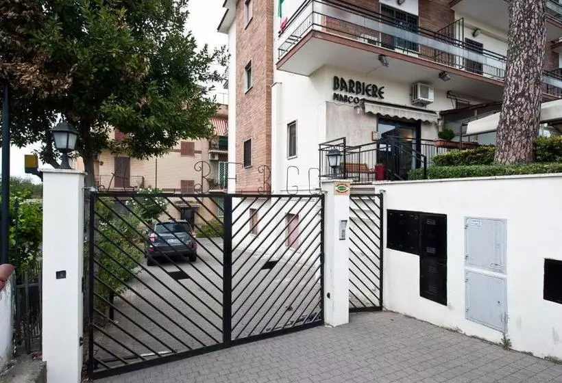 Fotos del hotel 4 Pini:  10