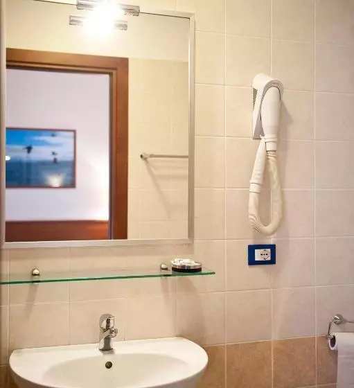 Fotos del hotel 4 Pini:  19