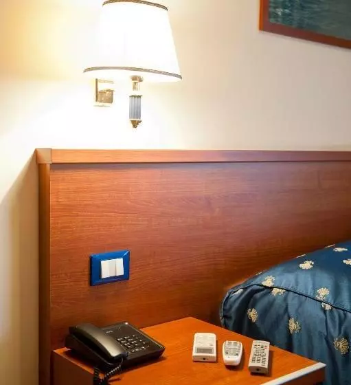 Fotos del hotel 4 Pini:  11