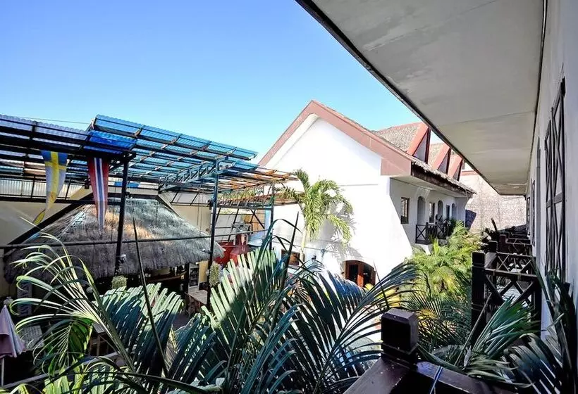 Fotos del hotel Nirvana Beach Resort:  11