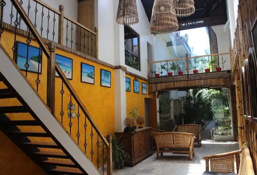 Fotos del hotel Nirvana Beach Resort:  16