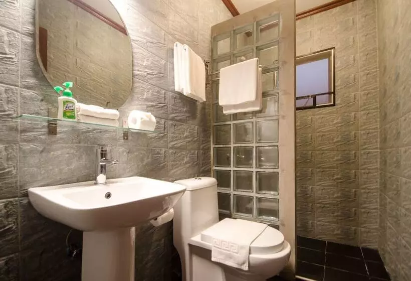 Fotos del hotel Nirvana Beach Resort:  7