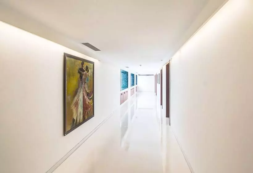 Treebo Trend Cherry Tree