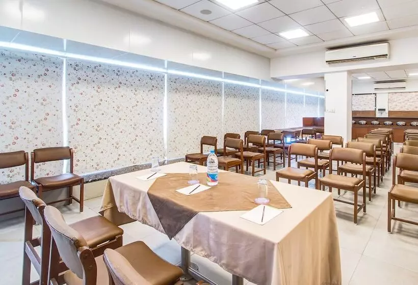 Fotos del hotel Treebo Trend Cherry Tree:  15