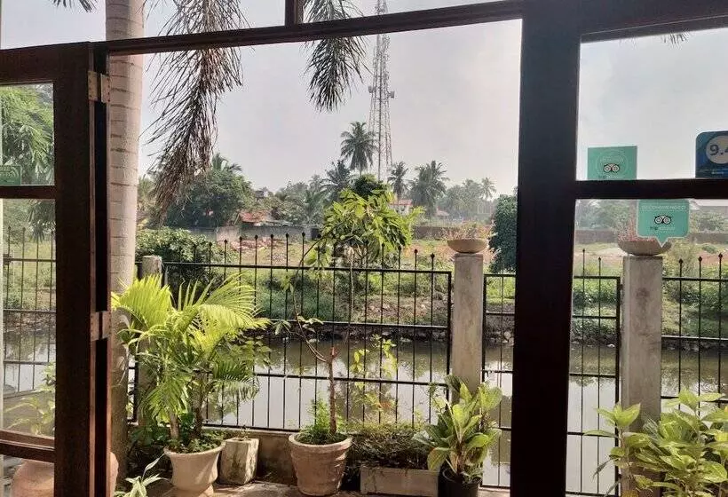 Fotos del hotel Villa Kapuru:  13