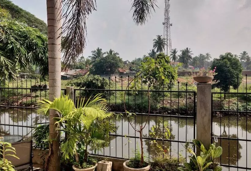 Fotos del hotel Villa Kapuru:  8