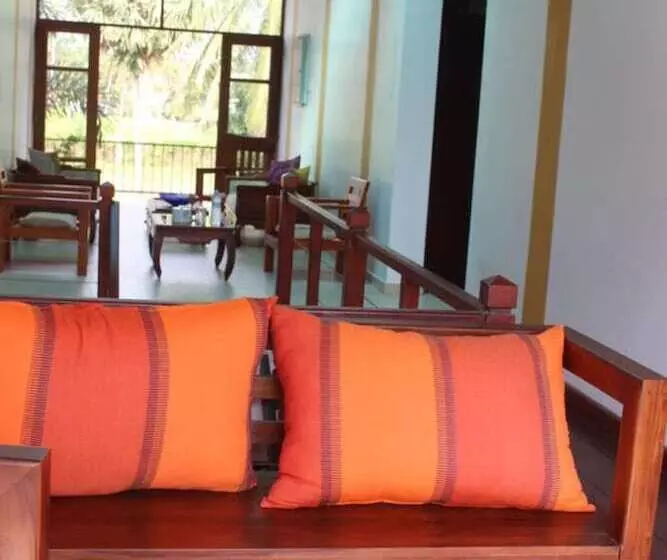 Fotos del hotel Villa Kapuru:  23