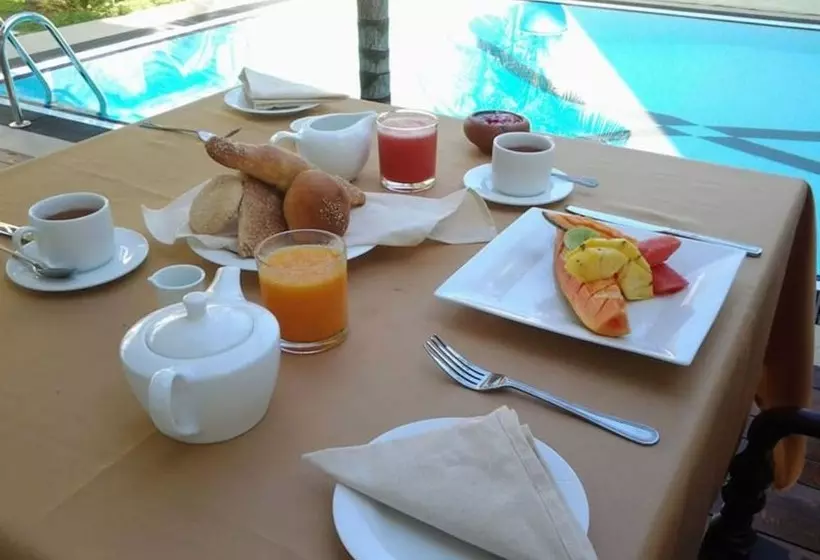 Fotos del hotel Villa Kapuru:  15