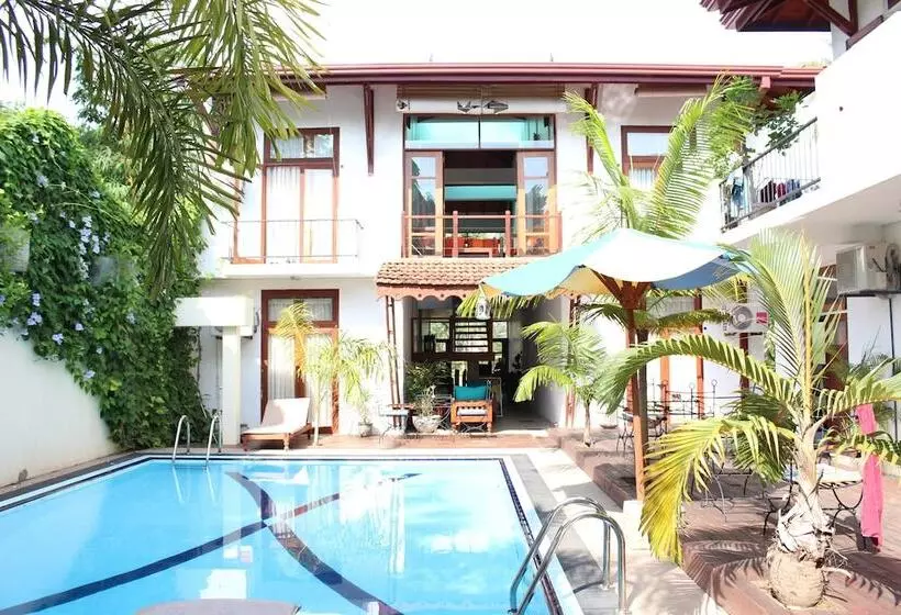 Fotos del hotel Villa Kapuru:  2