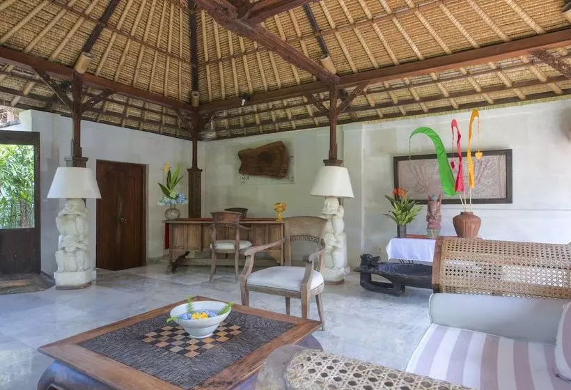 Fotos del hotel Royal Villa Jepun:  13