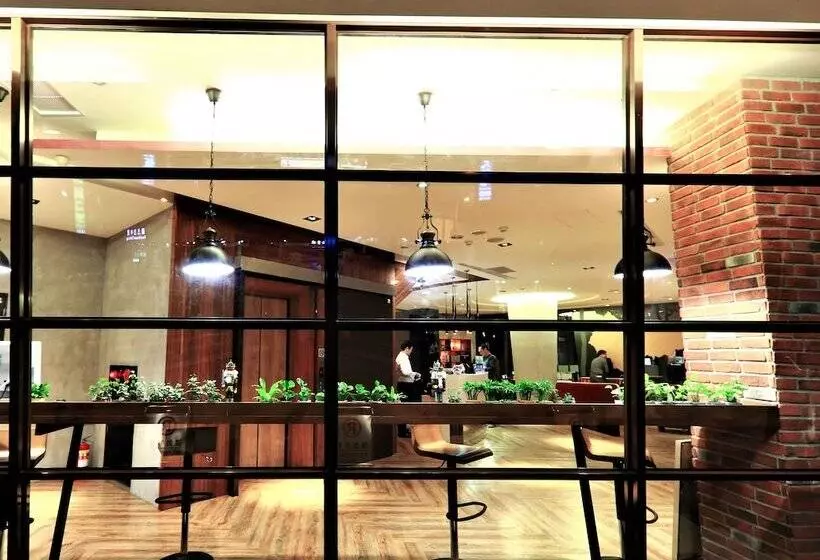 Fotos del hotel Smile 73:  15