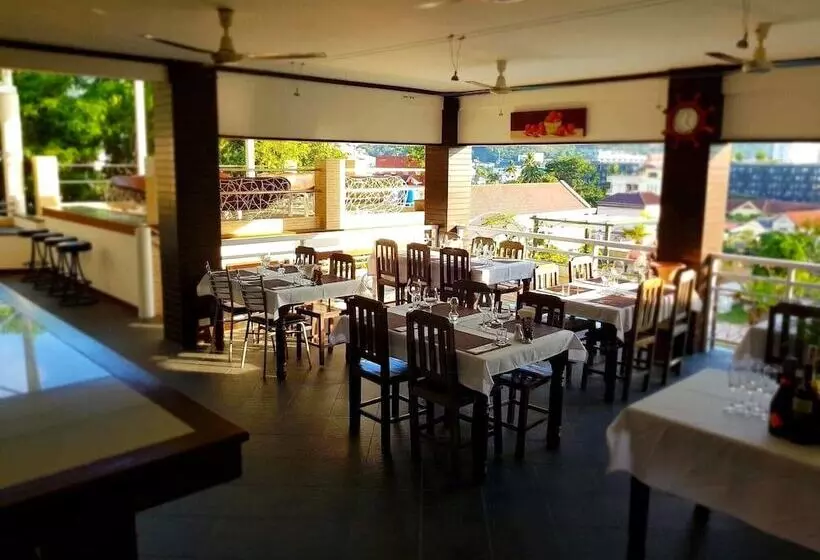 Fotos del hotel Swiss Villas Panoramic:  3