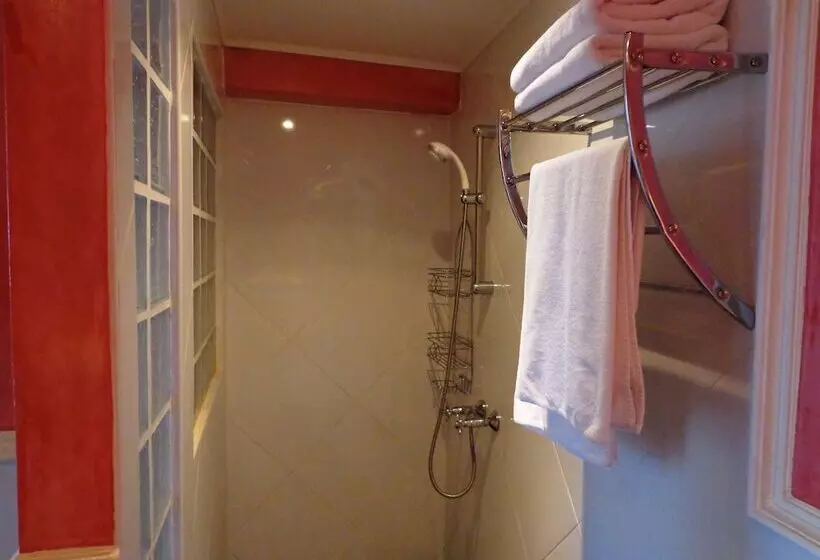 Fotos del hotel Swiss Villas Panoramic:  6