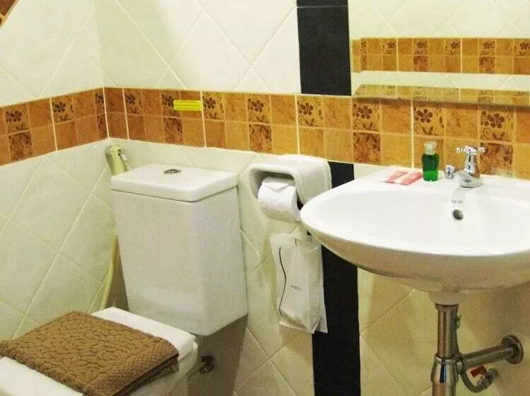 Fotos del hotel The Bang Khun Phrom Suites:  6