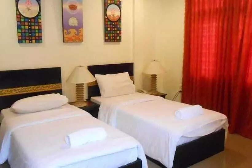 Fotos del hotel The Bang Khun Phrom Suites:  17