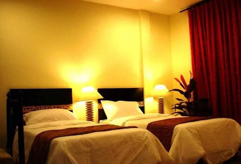 Fotos del hotel The Bang Khun Phrom Suites:  9