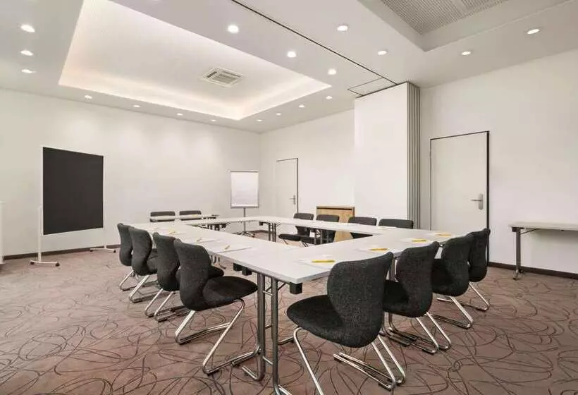 Fotos del hotel Super 8 By Wyndham Munich City North:  22