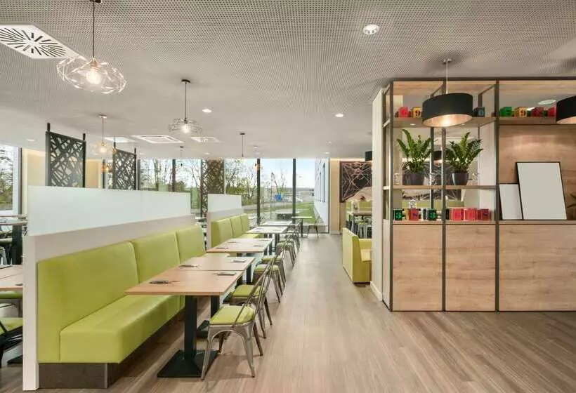 Fotos del hotel Super 8 By Wyndham Munich City North:  18