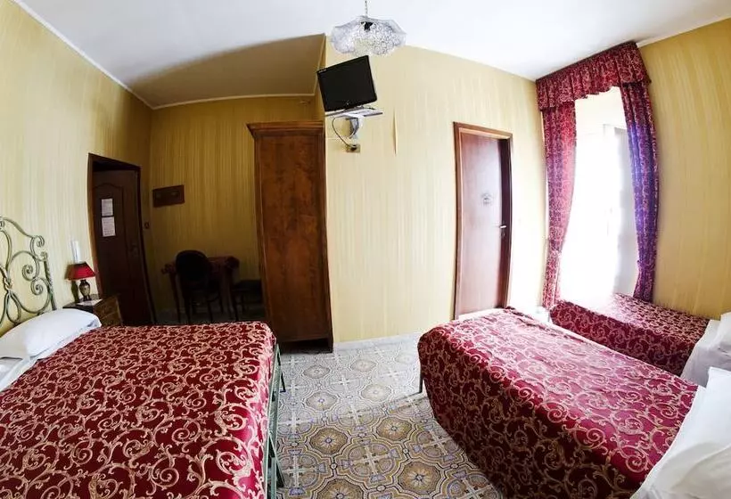 Fotos del hotel Villa Maria:  2