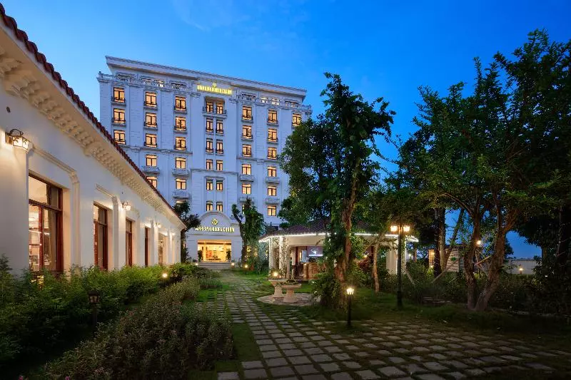 Fotos del hotel Ninh Binh Hidden Charm  & Resort:  7