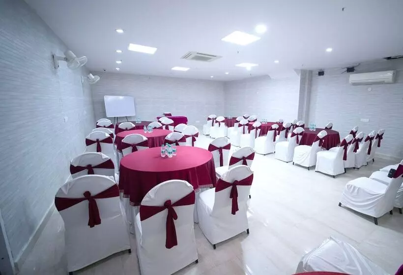 Fotos del hotel Kastor International:  10