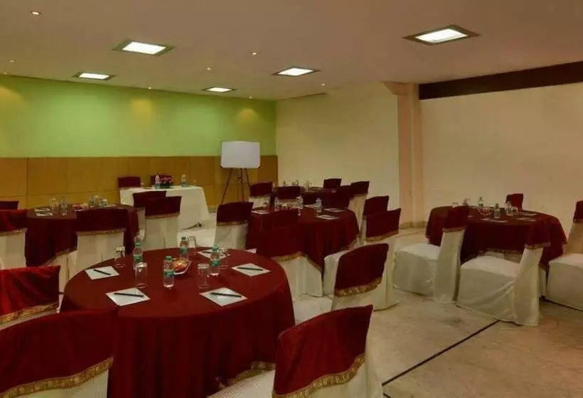 Fotos del hotel Kastor International:  13
