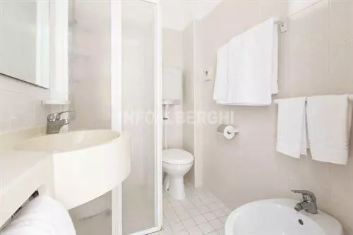 Fotos del hotel Esperia:  17