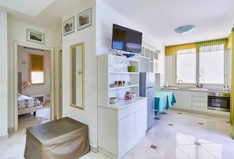 Fotos del hotel Villa Lilla:  7