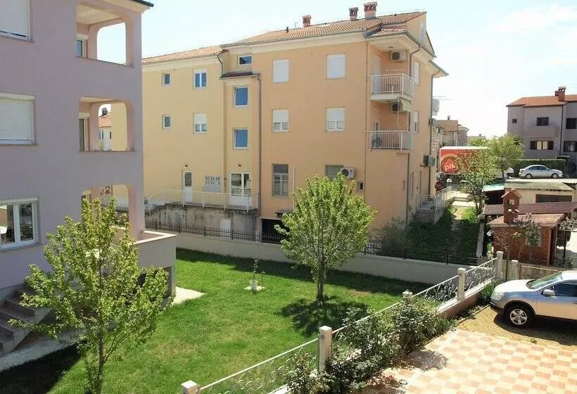 Fotos del hotel Villa Armin:  22