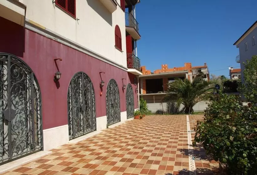 Fotos del hotel Villa Armin:  10