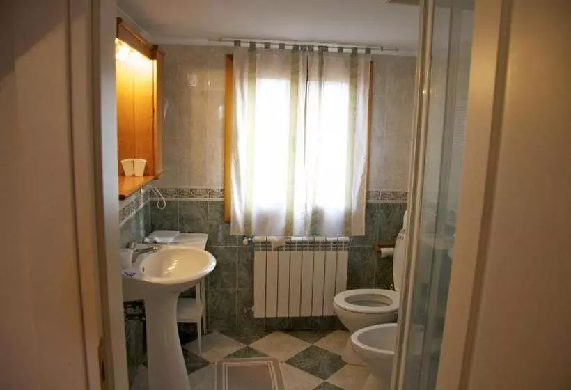 Fotos del hotel Villa Berghinz:  9