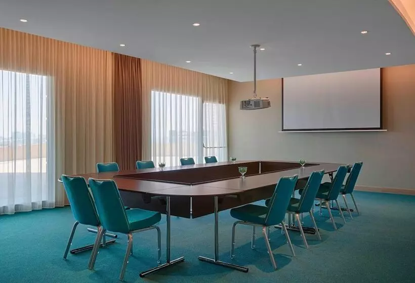 Fotos del hotel Four Points By Sheraton Oran:  18