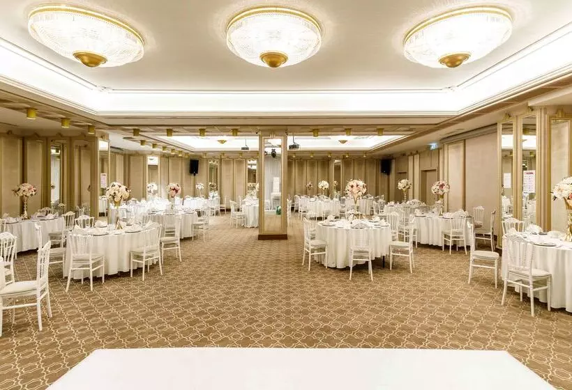 Fotos del hotel Ramada By Wyndham Istanbul Golden Horn:  21