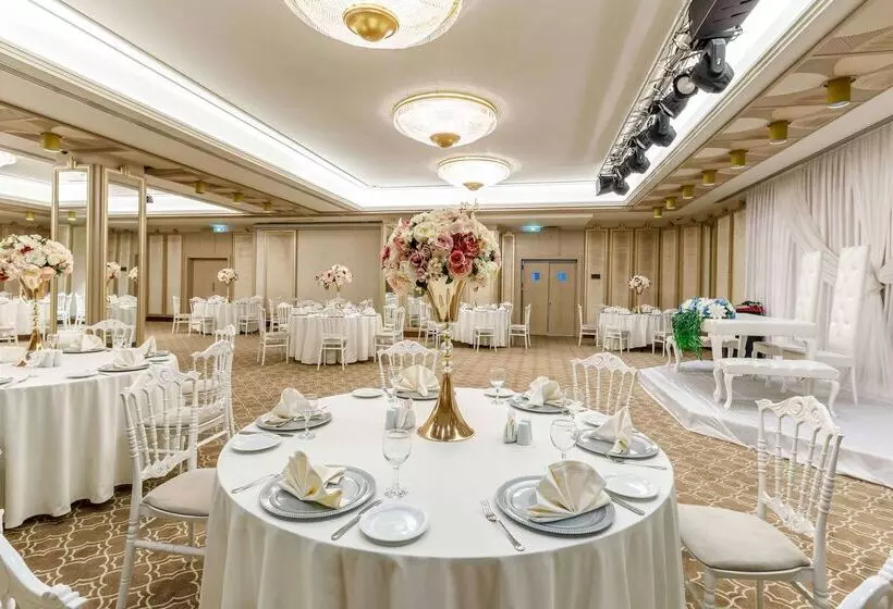 Fotos del hotel Ramada By Wyndham Istanbul Golden Horn:  24