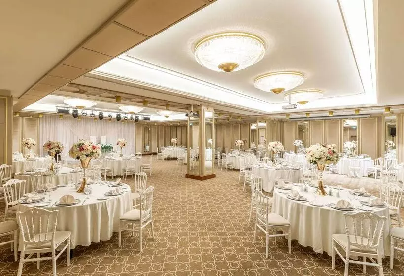 Fotos del hotel Ramada By Wyndham Istanbul Golden Horn:  16
