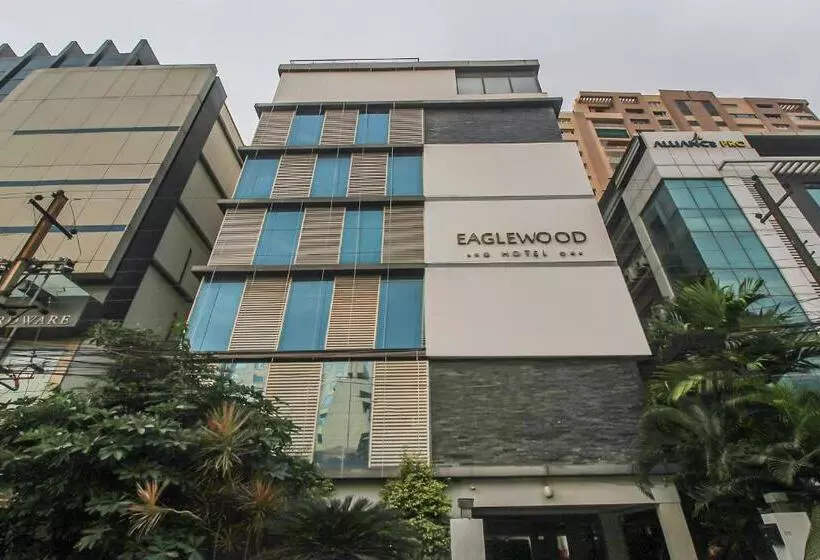 OYO 18335 Flagship Eaglewood Hotels