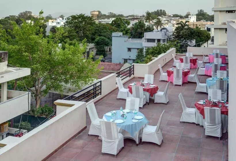 Fotos del hotel Treebo Trend Park Classic Udaipur:  6