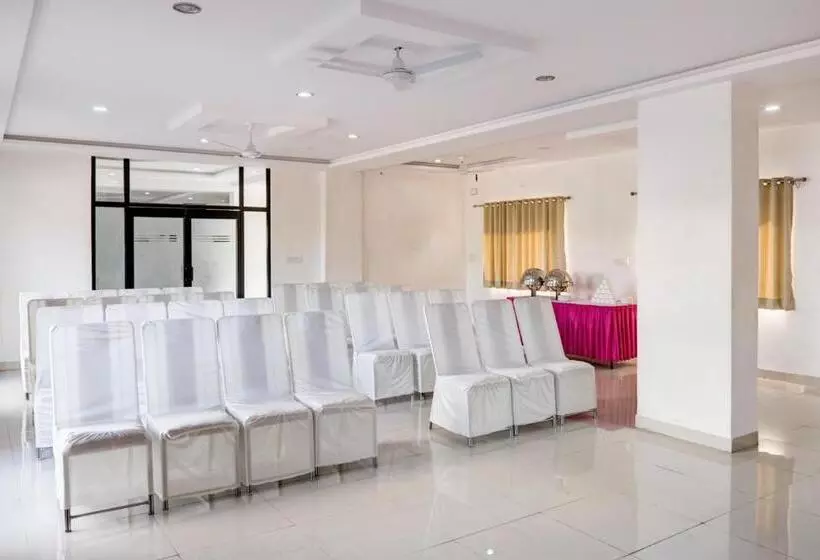 Fotos del hotel Treebo Trend Park Classic Udaipur:  11