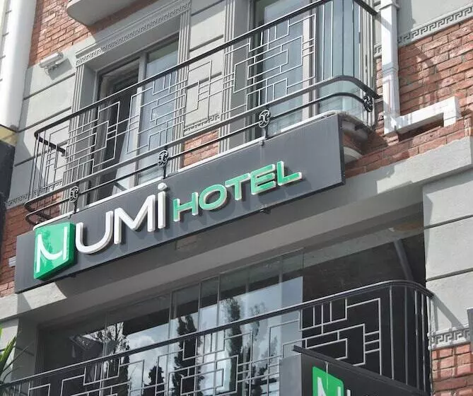 Fotos del hotel Numi:  10