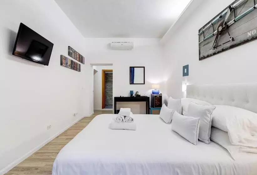 Ripetta Central Suites
