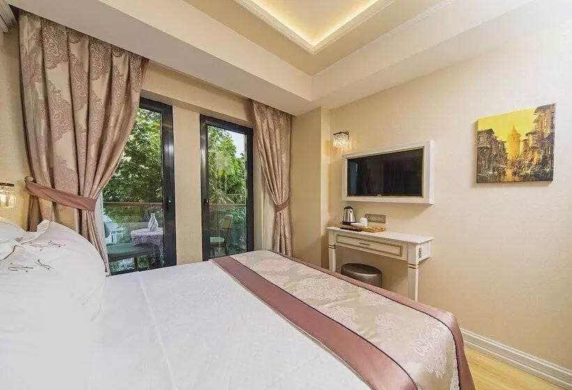 Fotos del hotel Grand Naki:  25