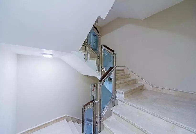 Fotos del hotel Grand Naki:  5