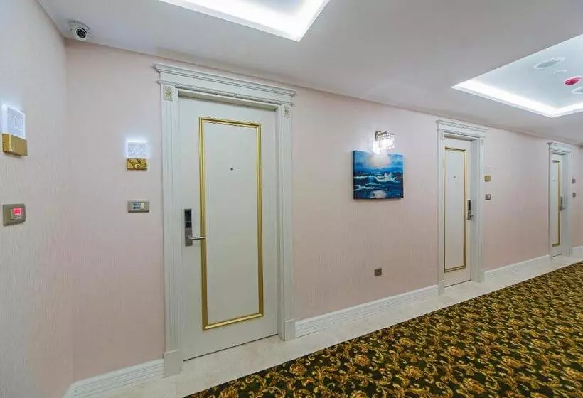 Fotos del hotel Grand Naki:  11