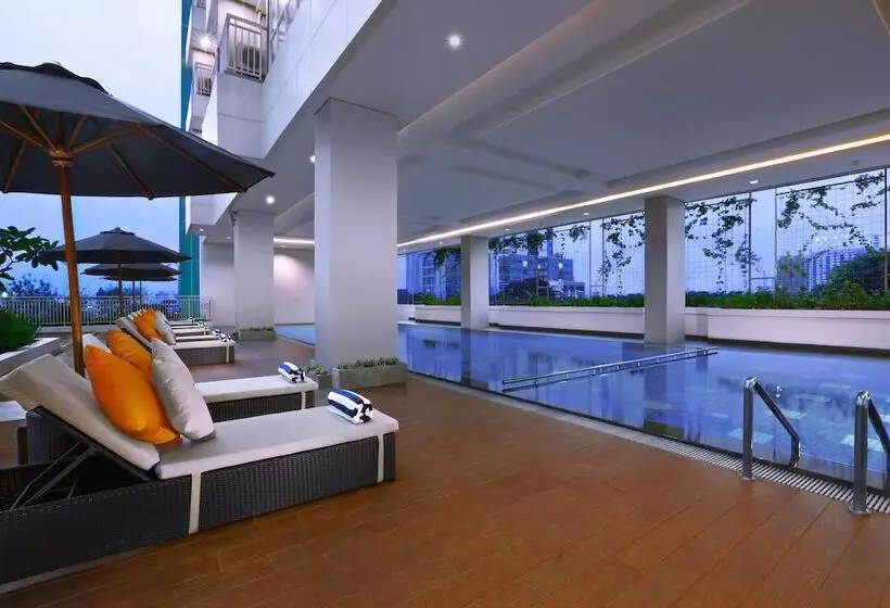 Fotos del hotel Harper Mt Haryono By Aston:  2