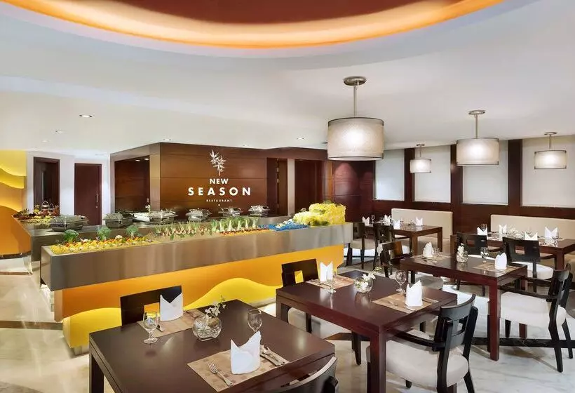 Fotos del hotel City Seasons Towers  Bur Dubai:  12